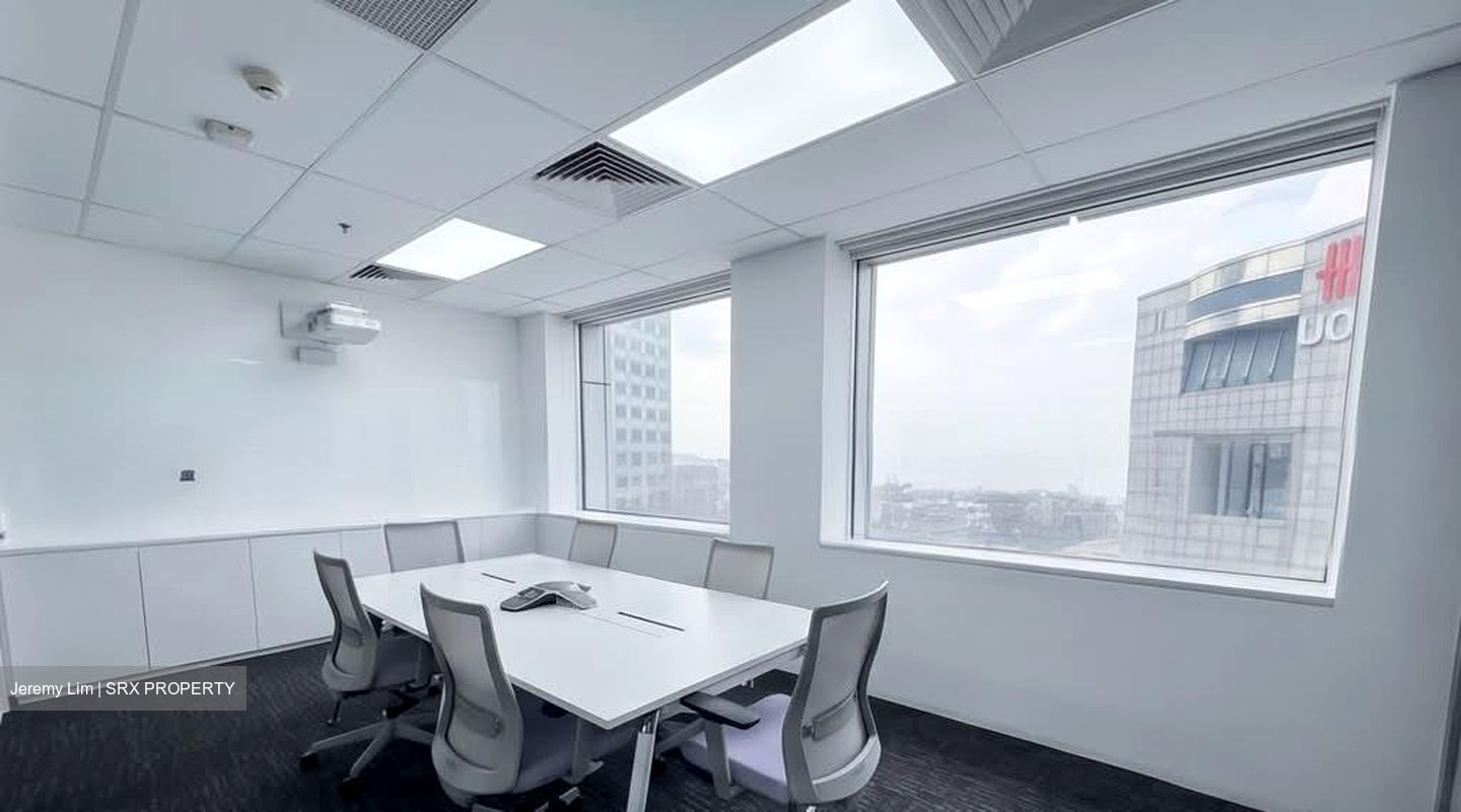 One Raffles Place (D1), Office #554777301